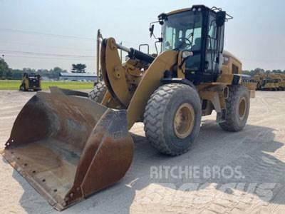 CAT 938M Kolesové nakladače
