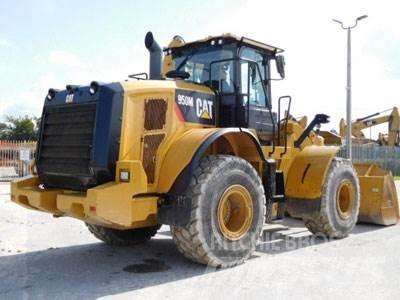 CAT 950M Kolesové nakladače