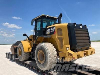 CAT 950M Kolesové nakladače