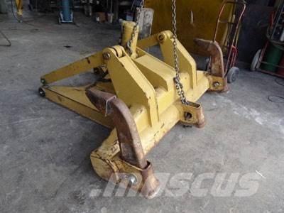 CAT D6R /D6T Ripper, MS Ďalšie komponenty