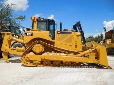 CAT D8T Pásové dozéry