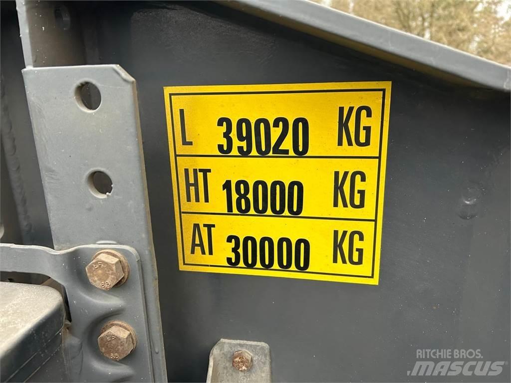 AMT 4-aks 60m3 Sklápacie návesy