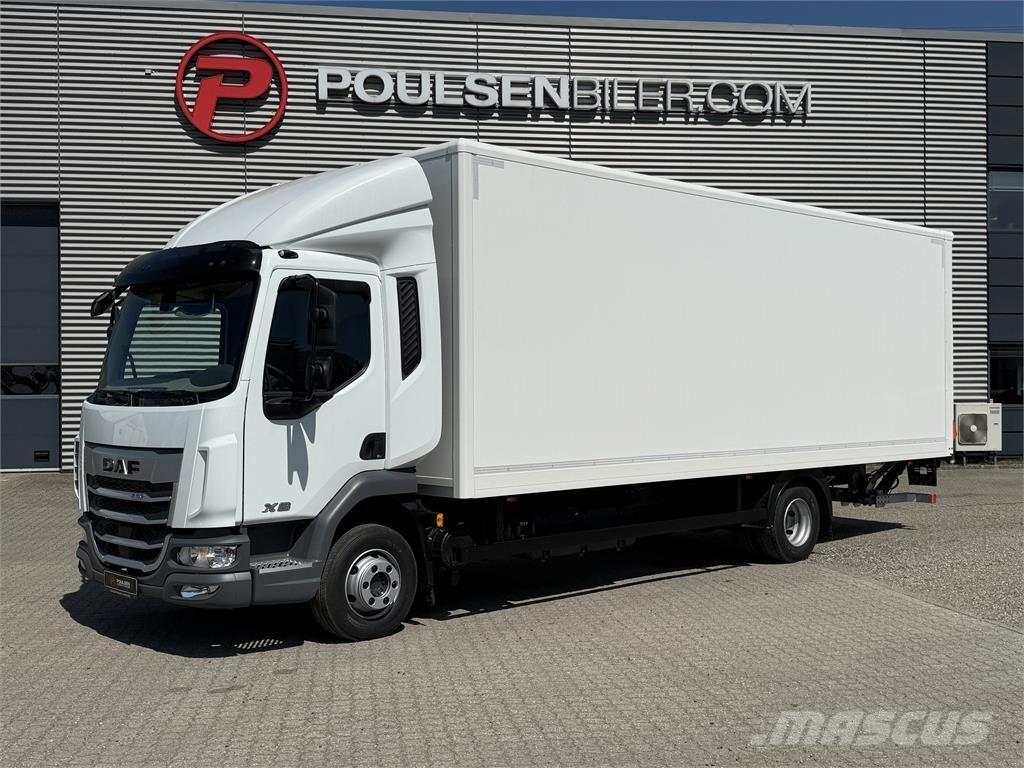 DAF XB 230 m. lift Skriňová nadstavba