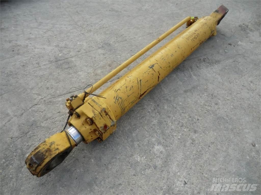 CAT 231D Stavebníctvo - ostatné
