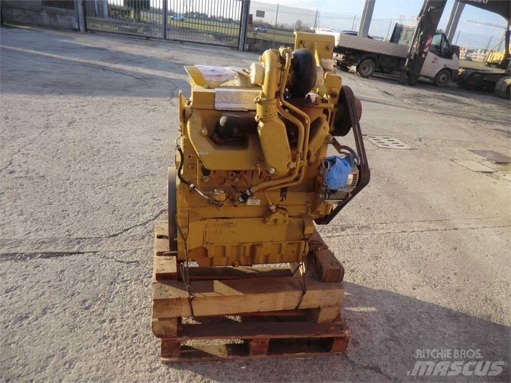CAT 3054 Motory