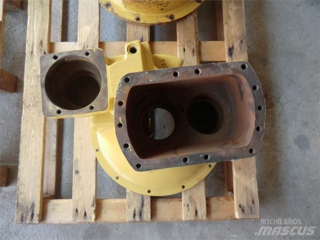 CAT 320B Podvozky a zavesenie kolies