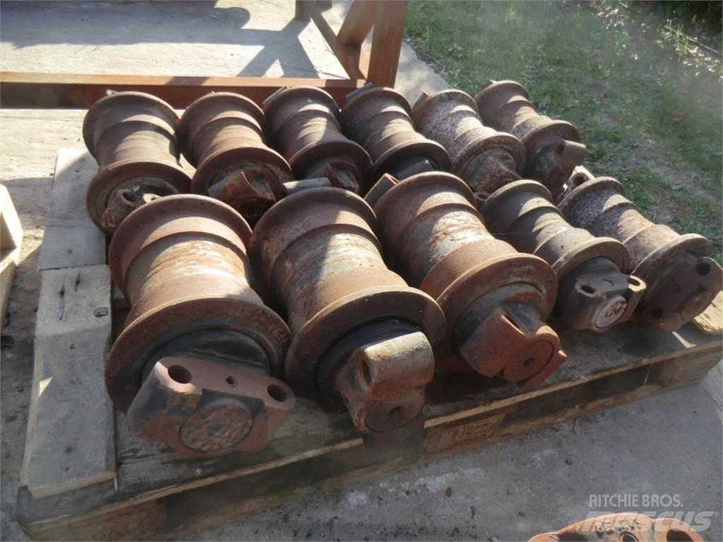 CAT 330 Pásy, reťaze a podvozok