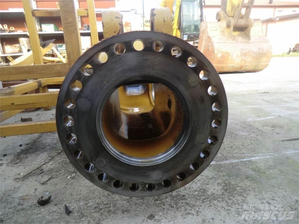 CAT 735 Stavebníctvo - ostatné