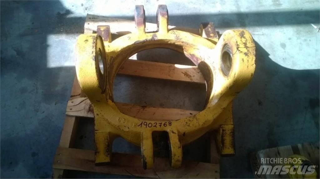 CAT 735 Podvozky a zavesenie kolies