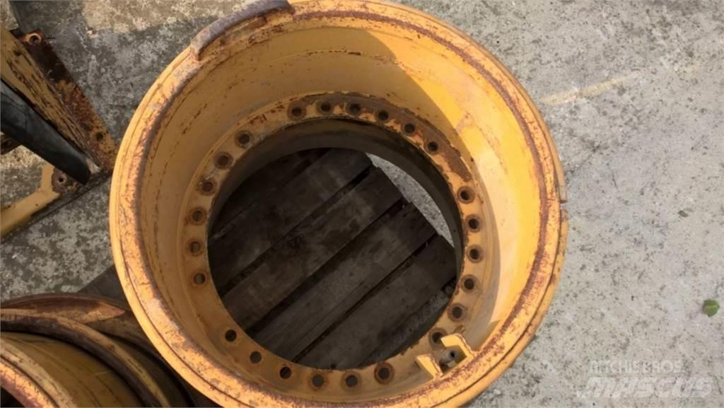 CAT 735 Stavebníctvo - ostatné