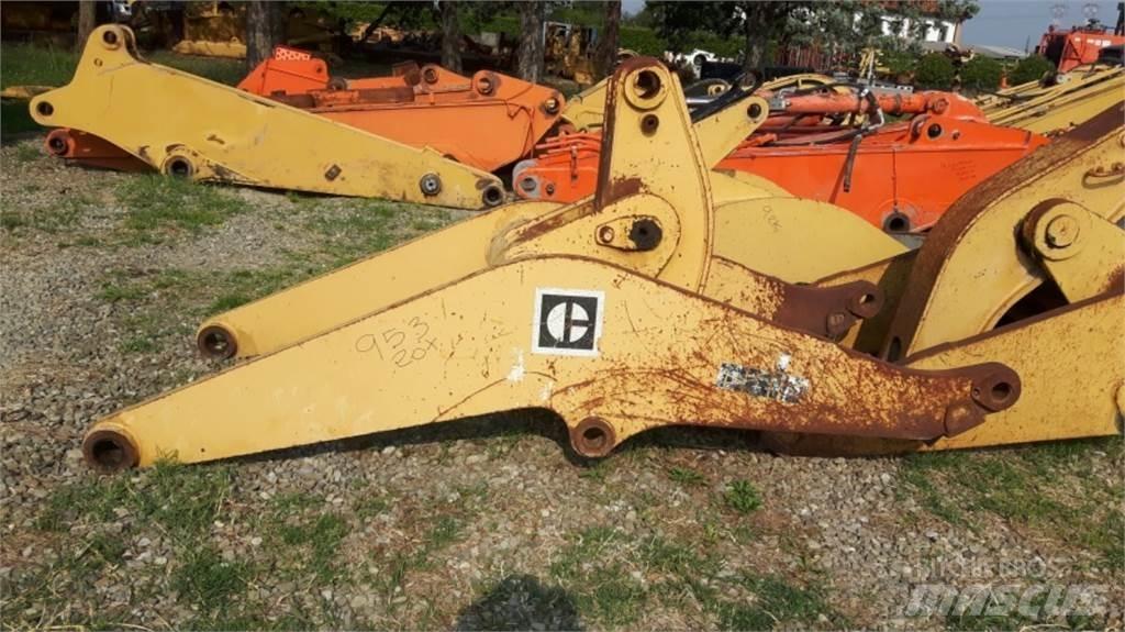 CAT 953 Podvozky a zavesenie kolies