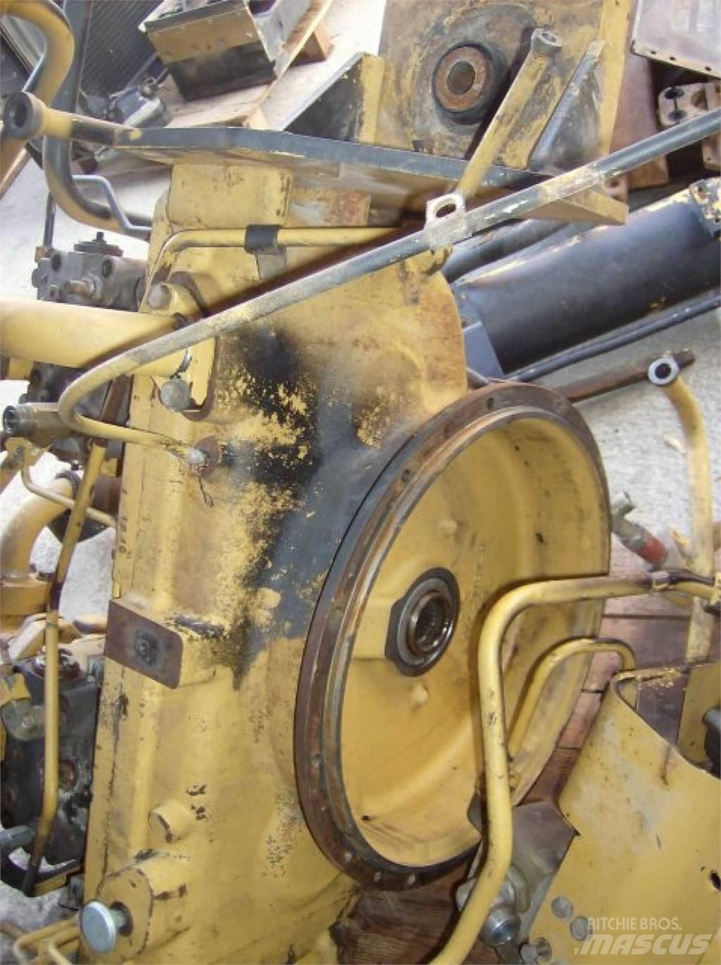 CAT 953C Stavebníctvo - ostatné