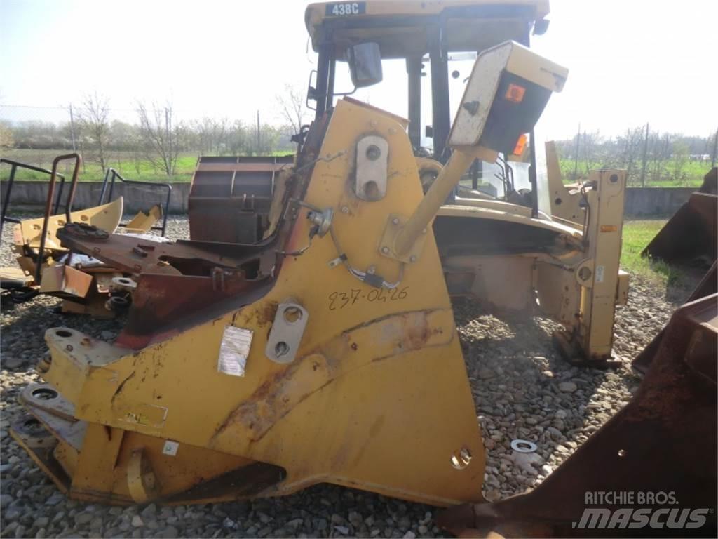 CAT 962H Podvozky a zavesenie kolies