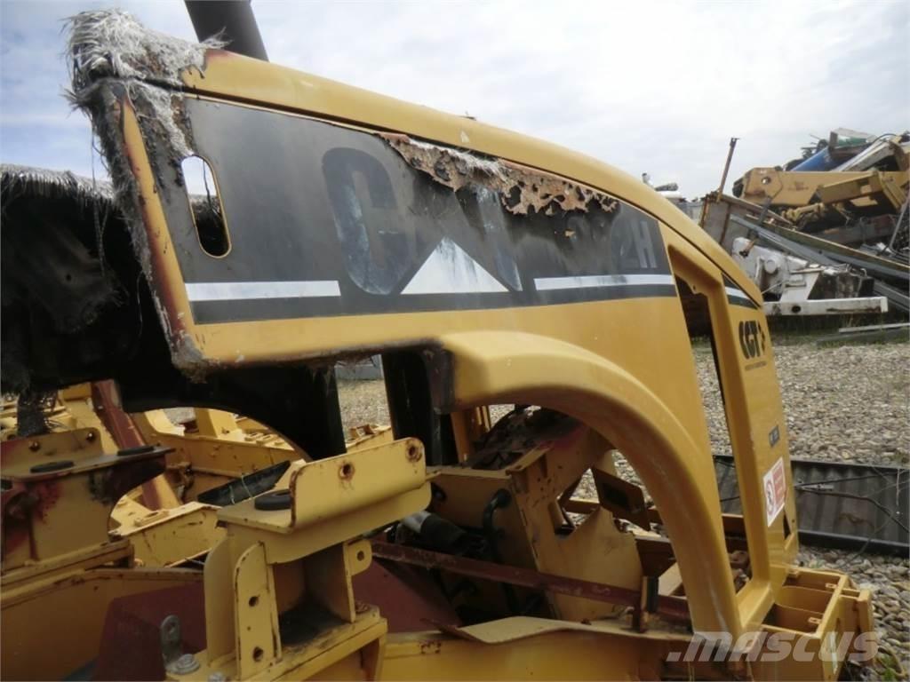 CAT 962H Podvozky a zavesenie kolies