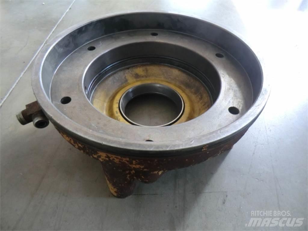 CAT 963C Podvozky a zavesenie kolies
