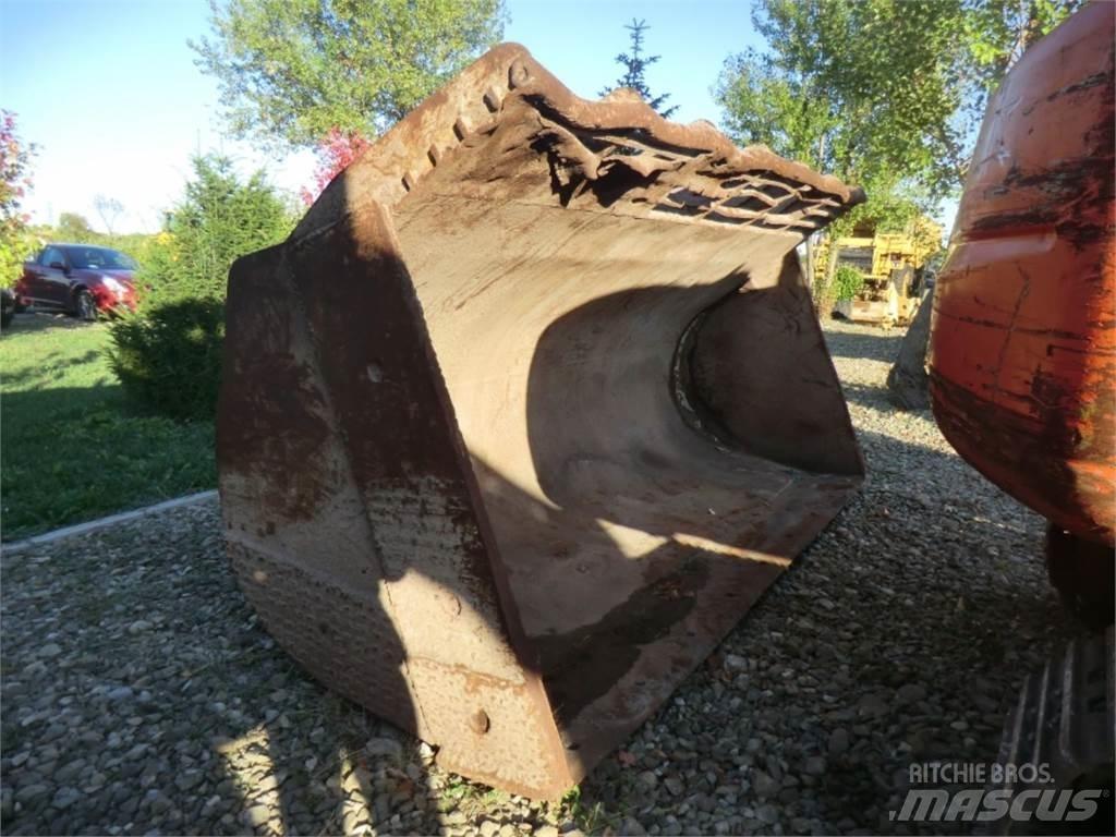 CAT 988B Stavebníctvo - ostatné