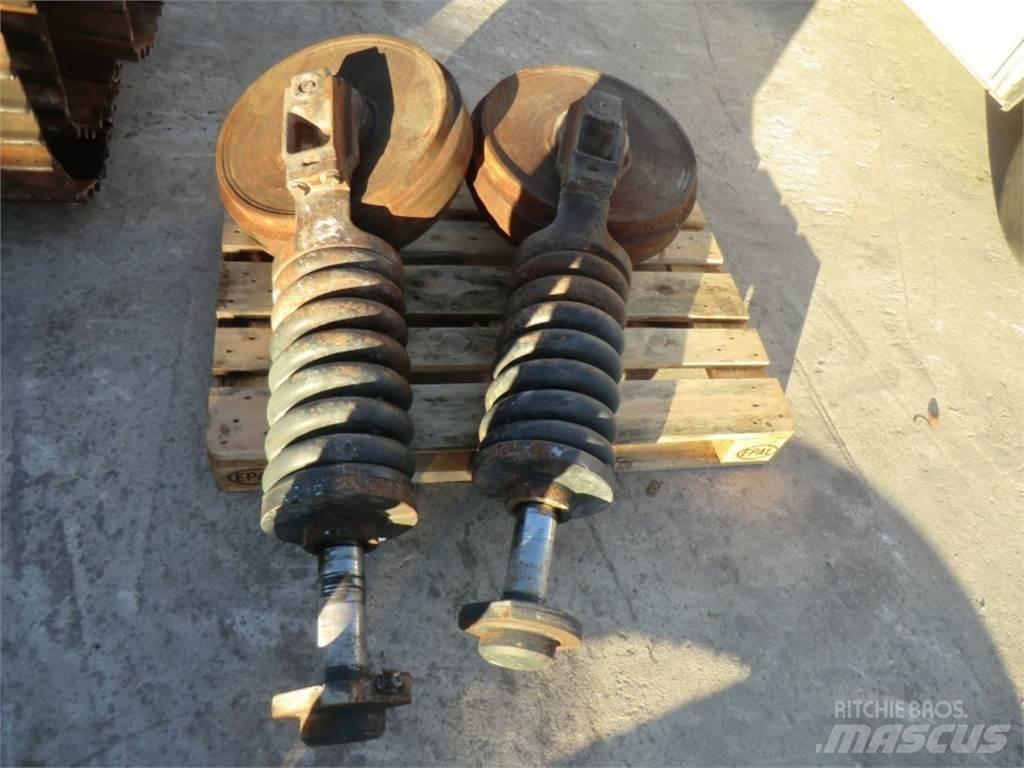 CAT 988F Podvozky a zavesenie kolies