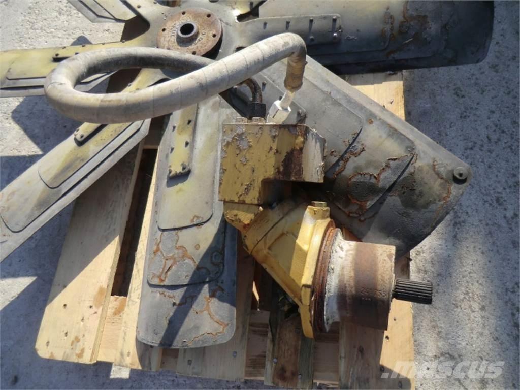 CAT 988F I Stavebníctvo - ostatné