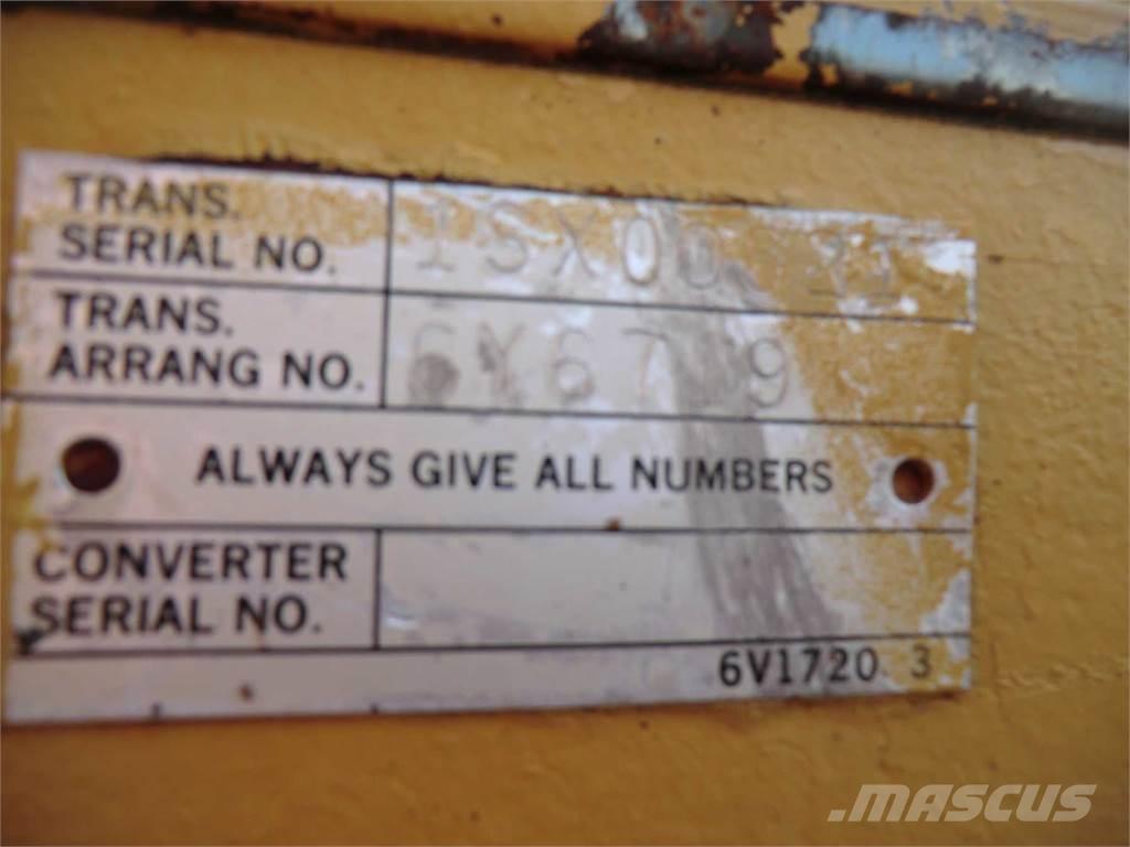 CAT 988F I Stavebníctvo - ostatné