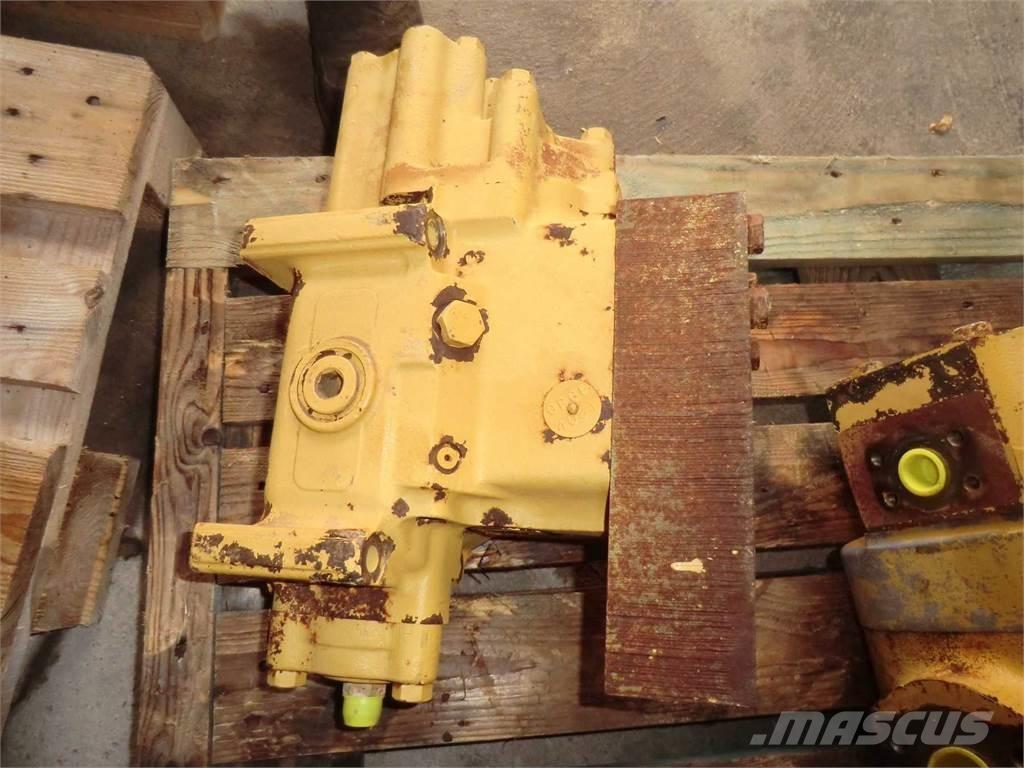 CAT 988F I Stavebníctvo - ostatné