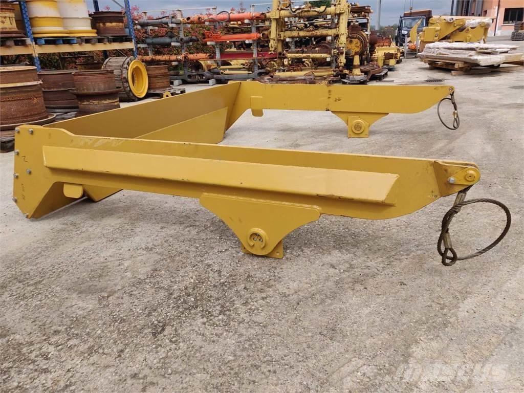 CAT 988G Stavebníctvo - ostatné