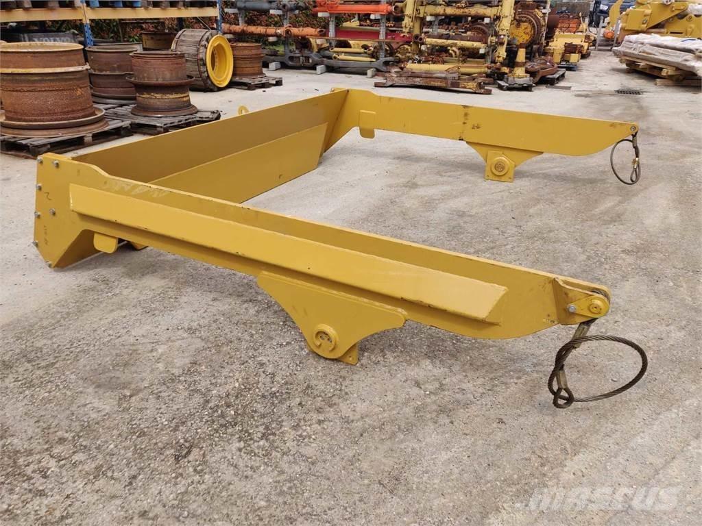 CAT 988G Stavebníctvo - ostatné