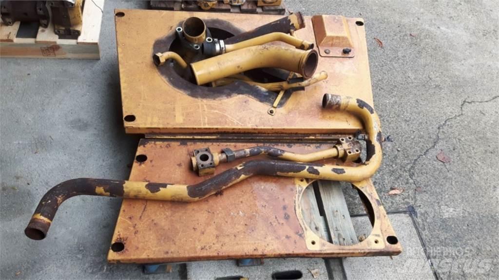 CAT 988H Podvozky a zavesenie kolies