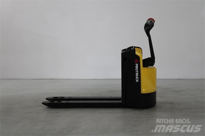 Hyster P1.6 Nízkozdvižný vozík