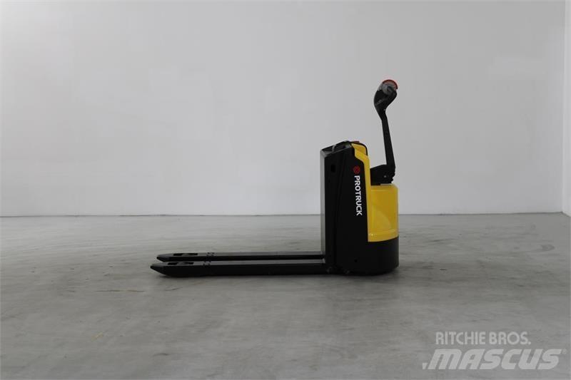 Hyster P1.6 Nízkozdvižný vozík