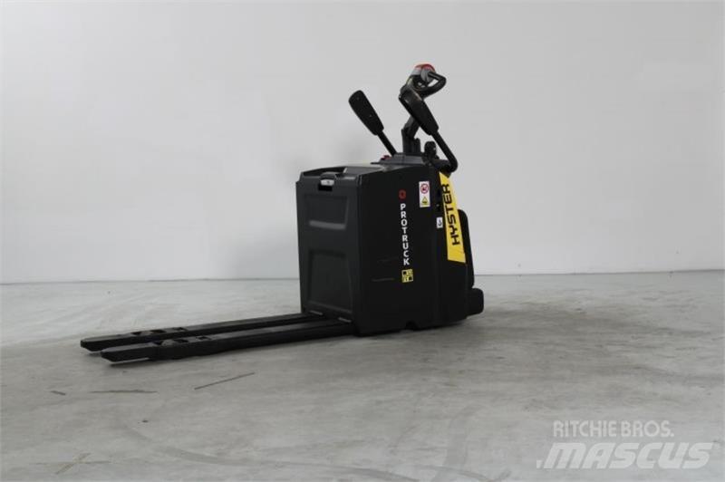Hyster P2.0S Nízkozdvižný vozík s plošinou