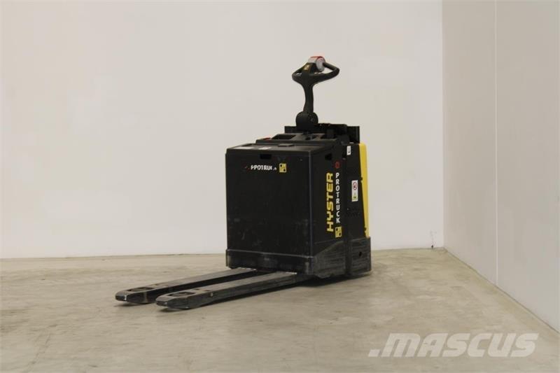 Hyster P2.0S Nízkozdvižný vozík s plošinou