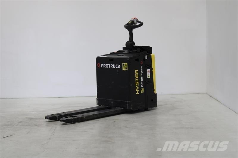 Hyster P2.0S Nízkozdvižný vozík s plošinou