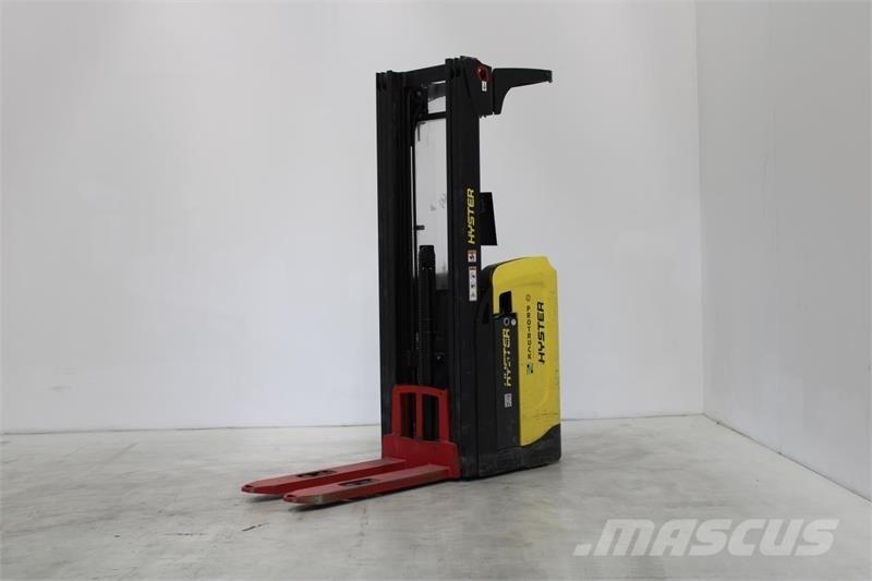 Hyster RS1.6 Samohybné vozíky