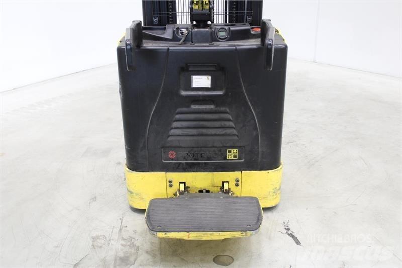 Hyster S1.5S Samohybné vozíky