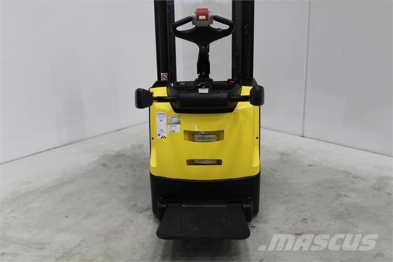 Hyster S1.6S Samohybné vozíky
