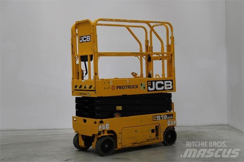 JCB S1930E Nožnicové zdvíhacie plošiny