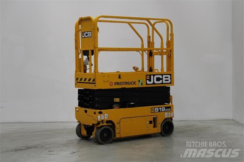 JCB S1930E Nožnicové zdvíhacie plošiny