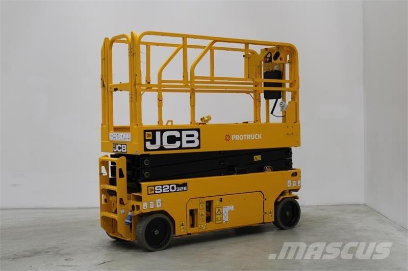 JCB S2032E Nožnicové zdvíhacie plošiny