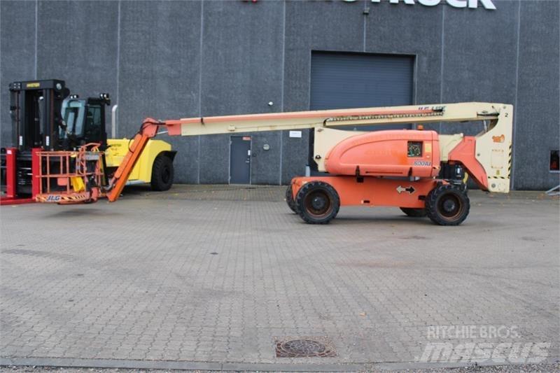JLG 800AJ Kĺbové plošiny