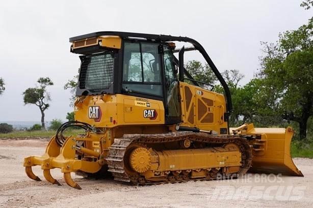 CAT D3 Pásové dozéry