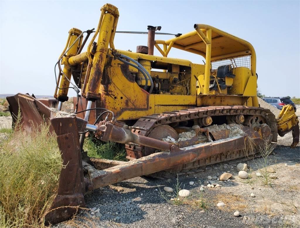 CAT D9E Pásové dozéry