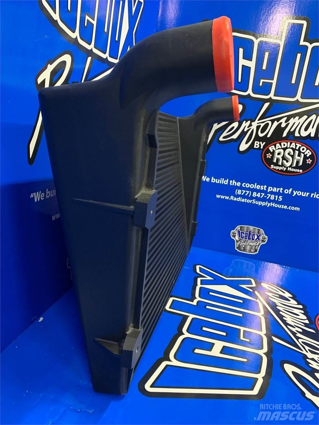 CAT 740 Radiátory