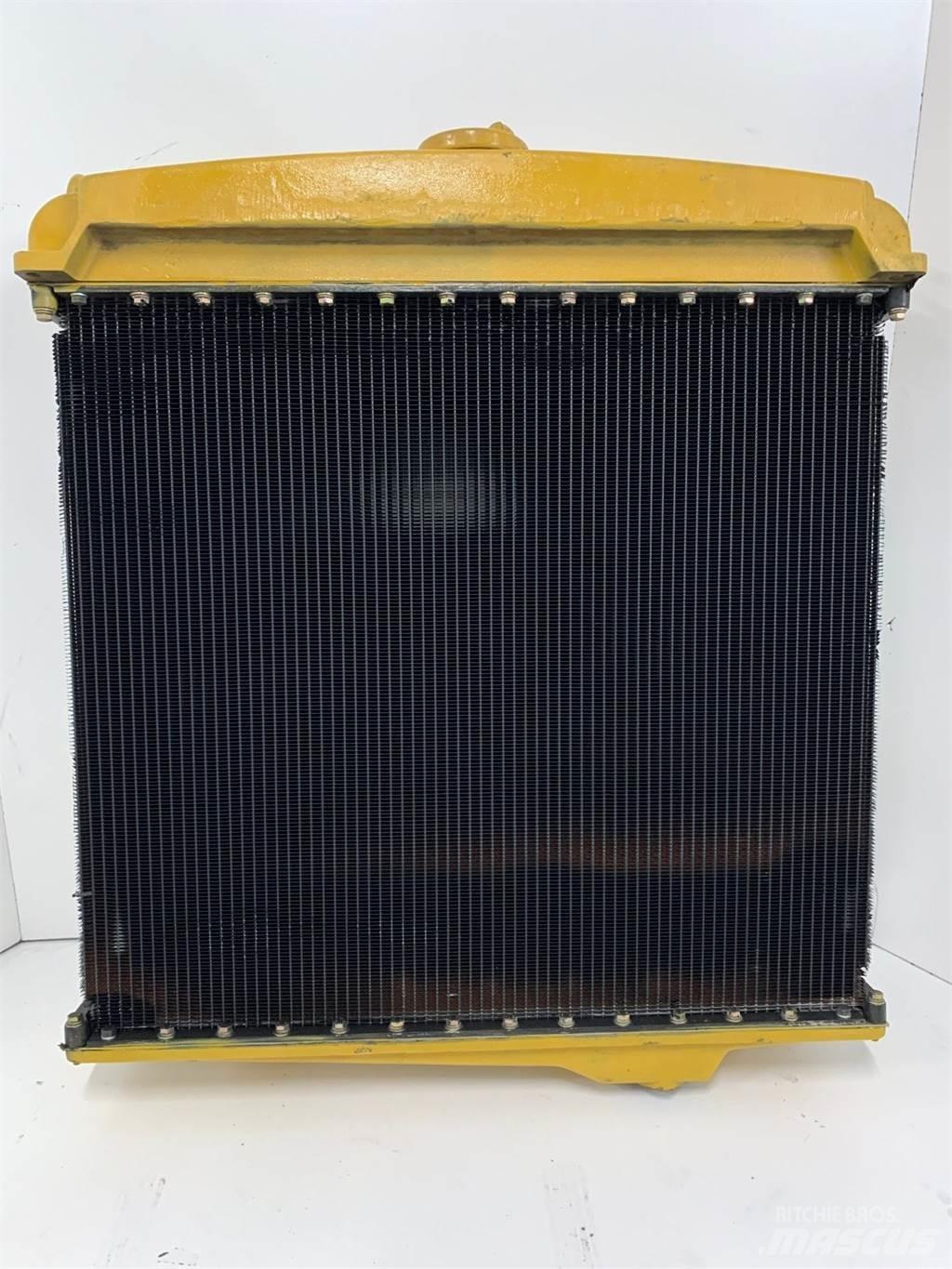 CAT D6C Radiátory