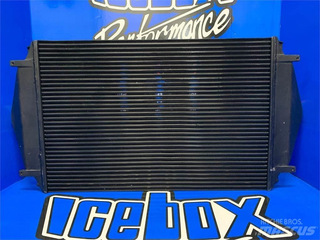 Volvo  Radiátory