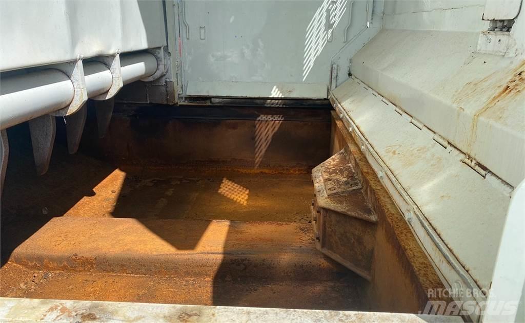 Mack LEU613 Smetiarske vozidlá