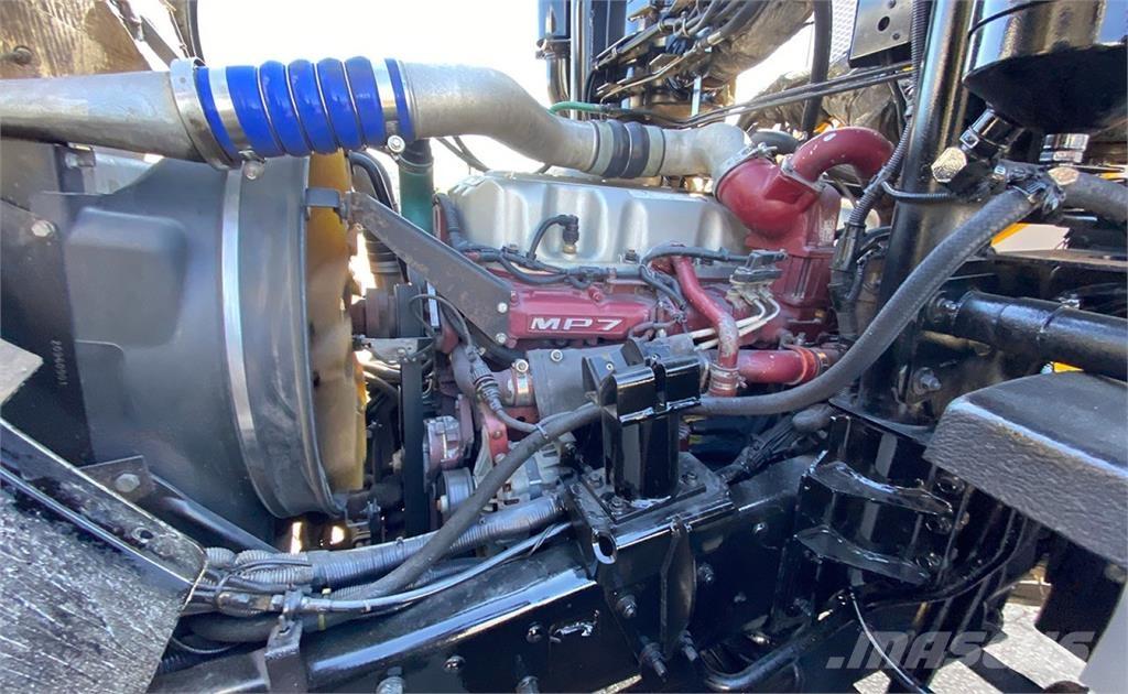 Mack LEU613 Smetiarske vozidlá