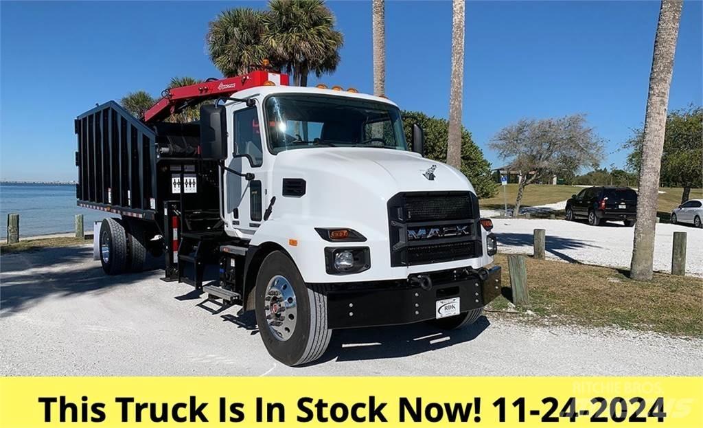 Mack MD7 Drapáky