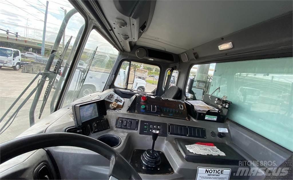 Peterbilt 520 Smetiarske vozidlá