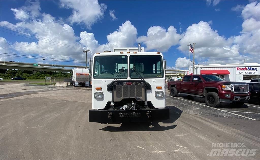 Peterbilt 520 Smetiarske vozidlá