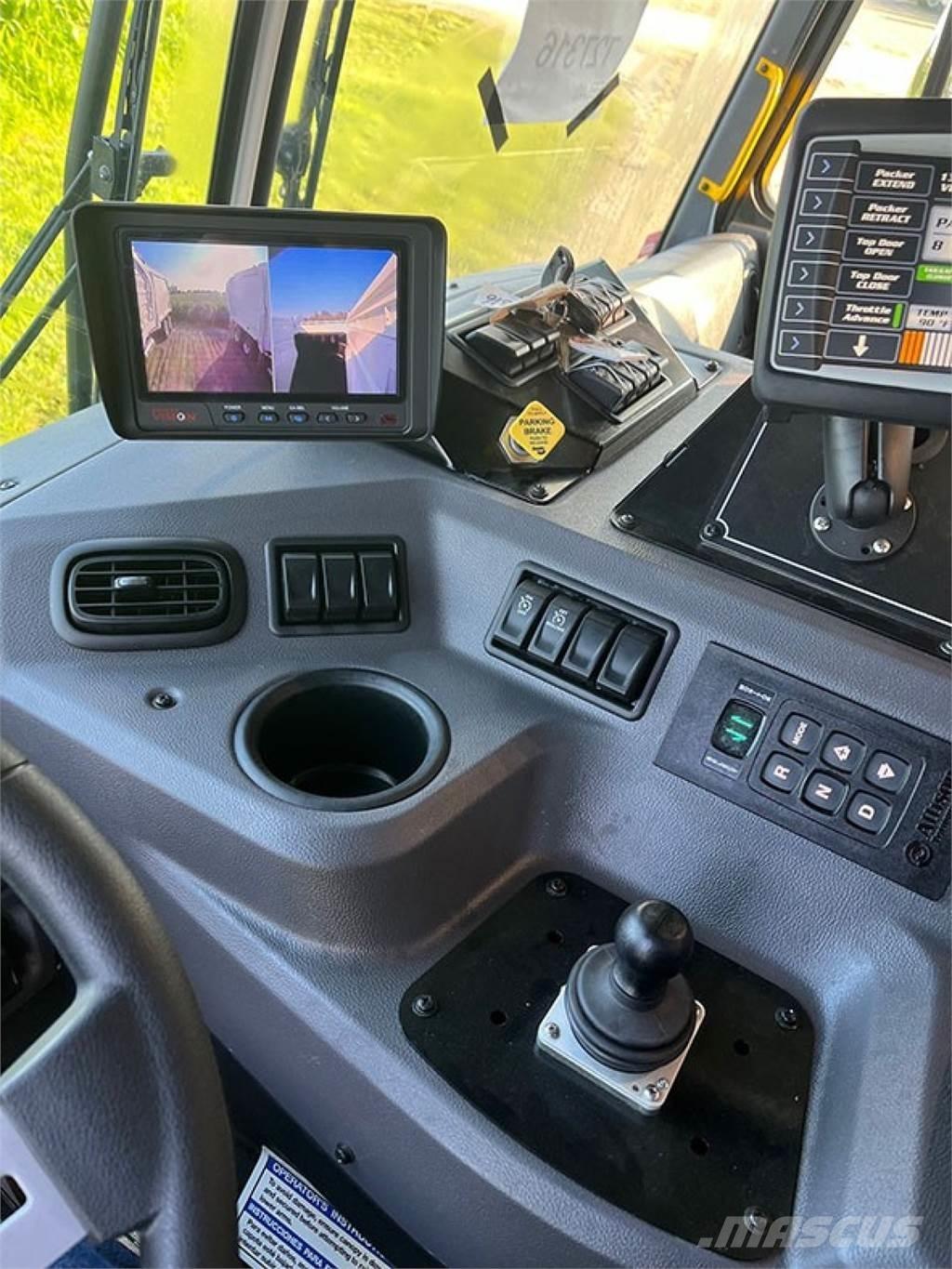 Peterbilt 520 Smetiarske vozidlá
